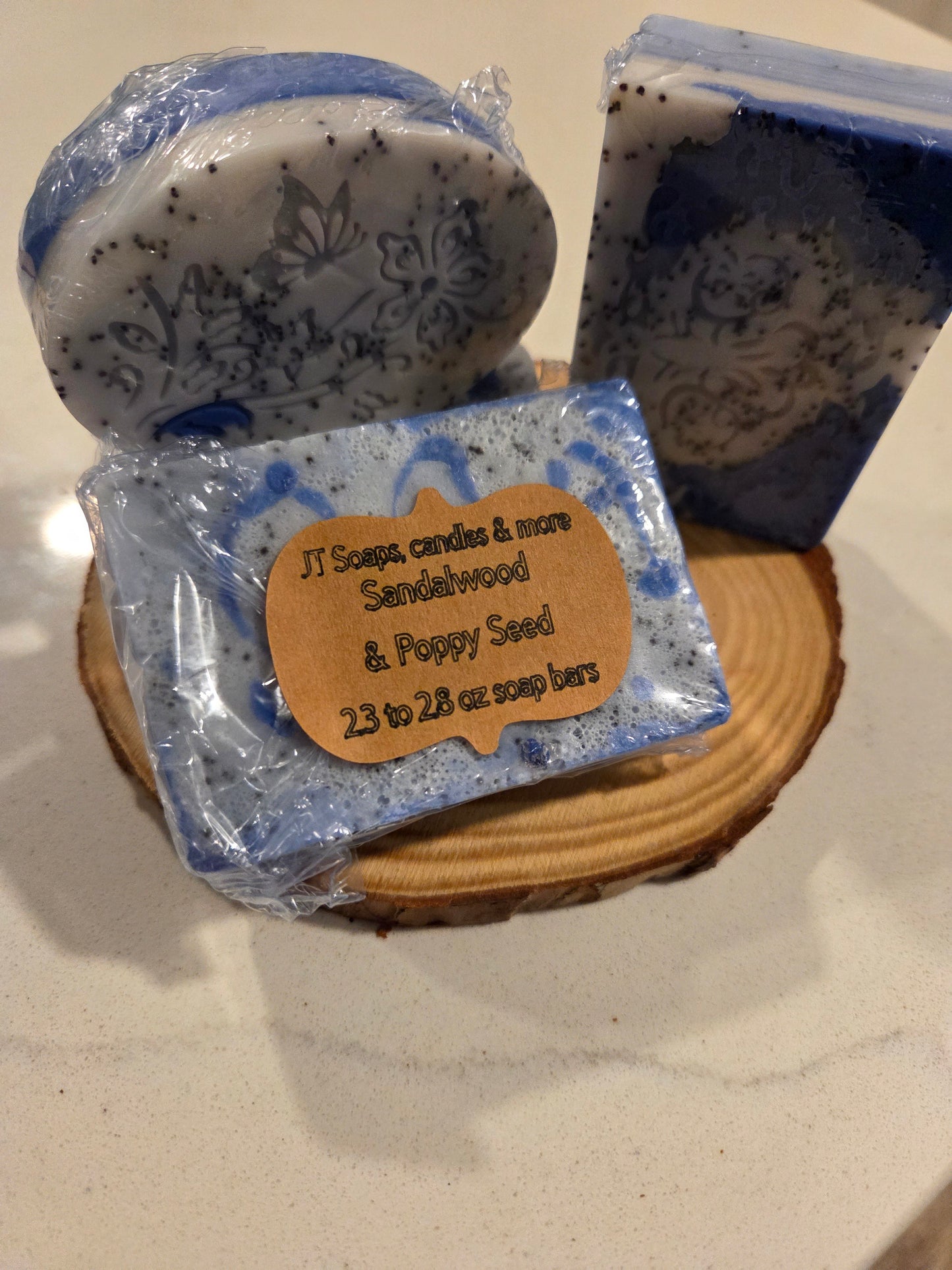 Sandalwood & Poppy Seed Soap Bar